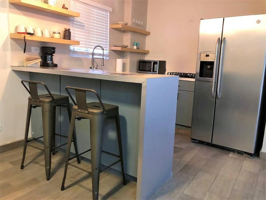 Lovely 1 Bedroom Apartment W/Private Parking Энсенада Экстерьер фото